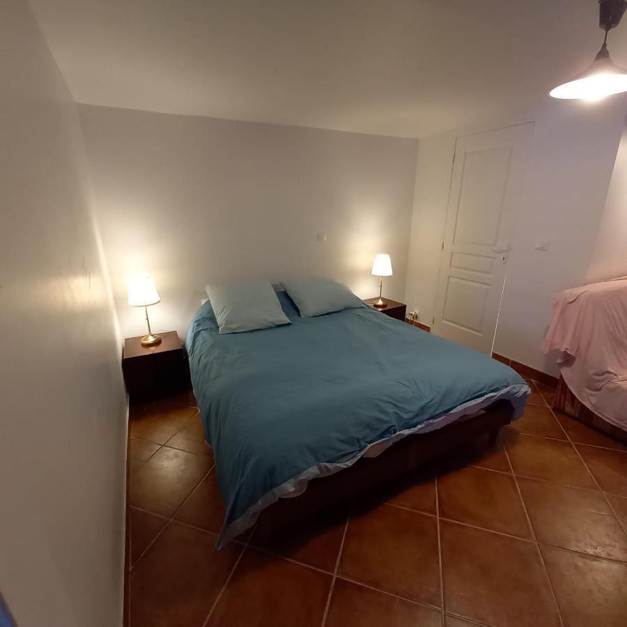 La Petite Campagne Bed & Breakfast Blaru Dış mekan fotoğraf